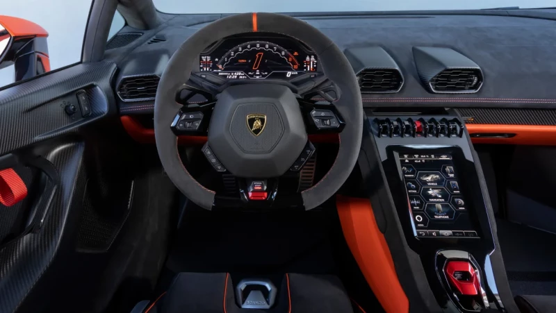2023 Lamborghini Huracán Tecnica - interior