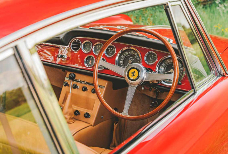 1961 Ferrari 250 GTE 2+2 Series II - interior