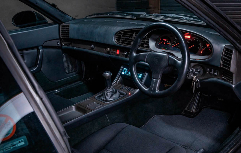 Porsche 968 Sport - interior
