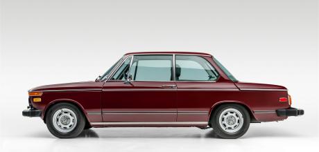 1974 BMW 2002 tii E10 US-Spec Federal Bumpers - profile