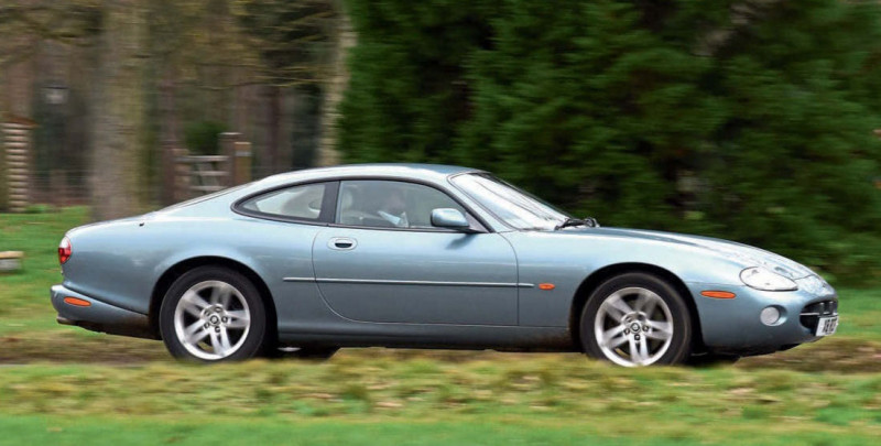 2003 Jaguar XK8 4.2 X100