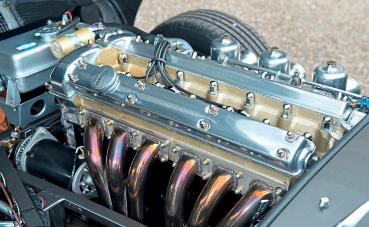 1962 Jaguar E-Type Series 1 - engine