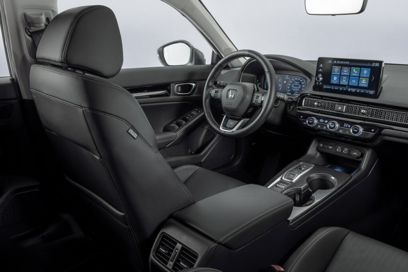 2023 Honda Civic e:HEV - hybrid-only hatchback