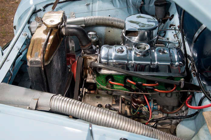 1955 Škoda 1200 - engine
