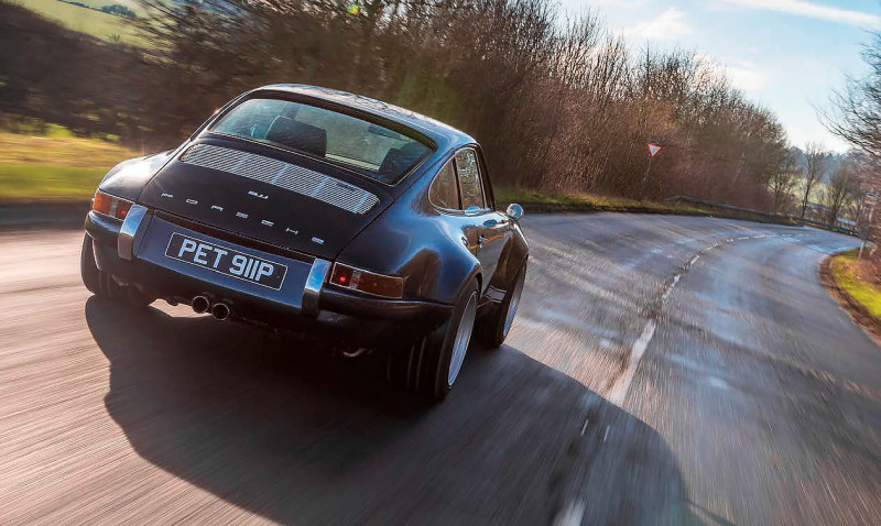 Analogue love - driving the latest Retro Works Porsche 911 GTR 3.8 993