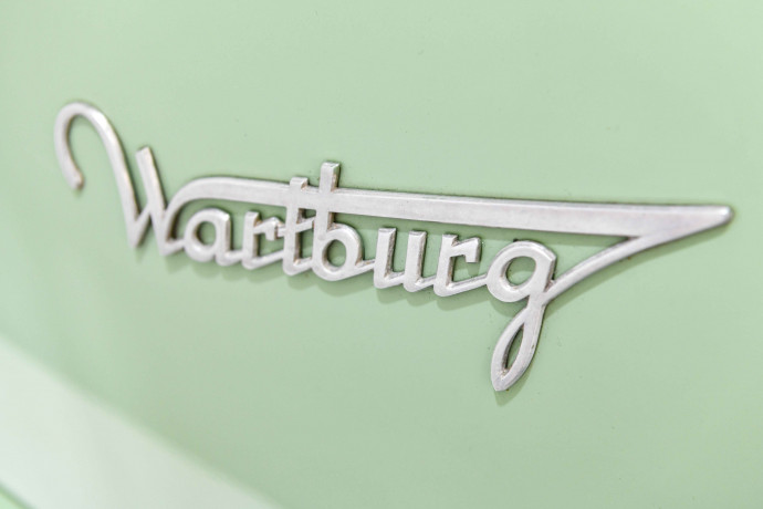 1956 Wartburg 311 Limousine - side badge