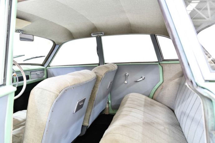1956 Wartburg 311 Limousine - interior