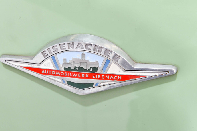 1956 Wartburg 311 Limousine - logo badge