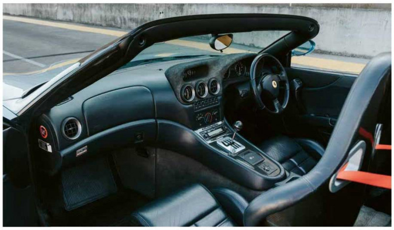 2001 Ferrari 550 Barchetta - interior