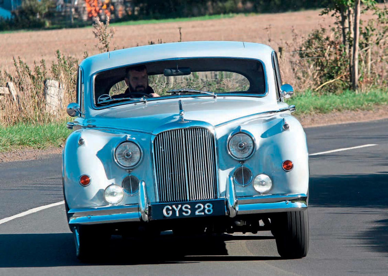 Modernised 1960 Jaguar MkIX 3.8 Automatic ZF4HP