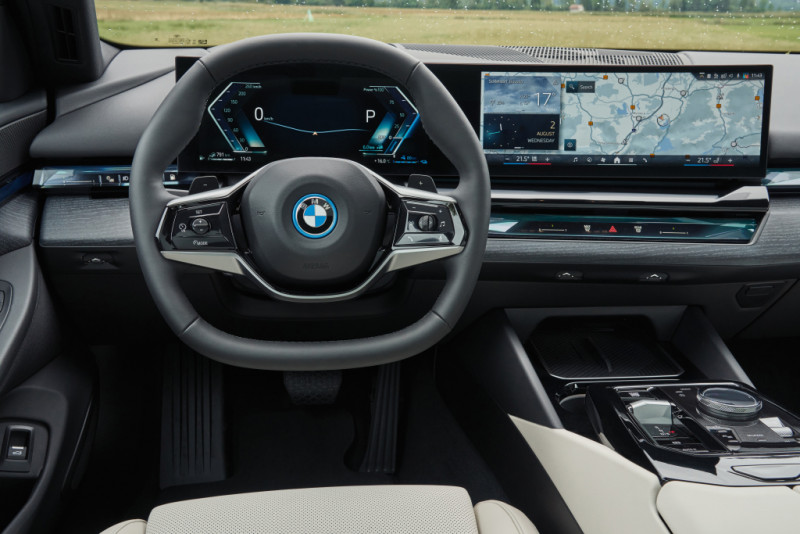 New 2024 BMW 5 Series G60 available with plug-in hybrid drive
