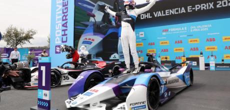 Dennis wins in Spain 2021 Formula E