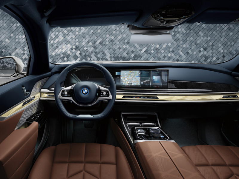 All new BMW i7 G70 and what it can tell us about Bavaria’s next EV phase