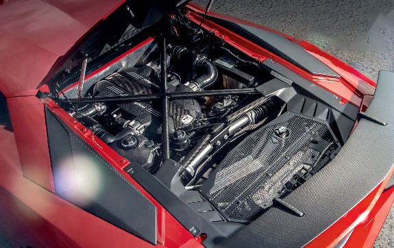 Lamborghini’s V12 engine in Aventador SV
