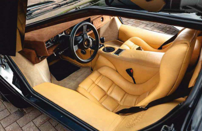 1979 Lamborghini Countach LP 400 S interior