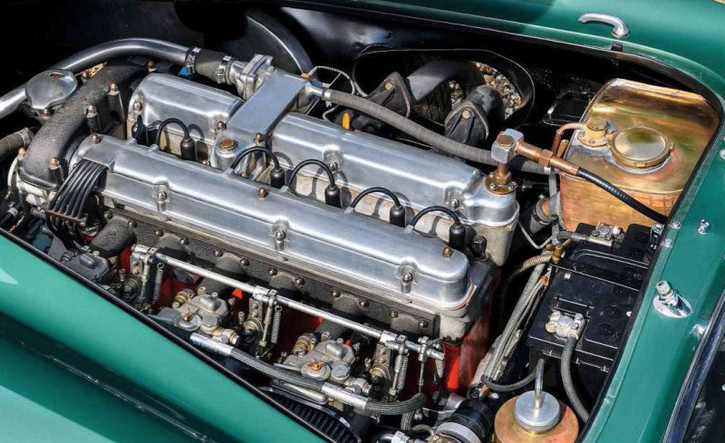 1955 Aston Martin DB3S Coupe - engine
