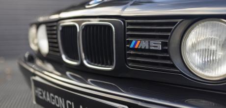 1994 BMW M5 Touring E34 - front grille