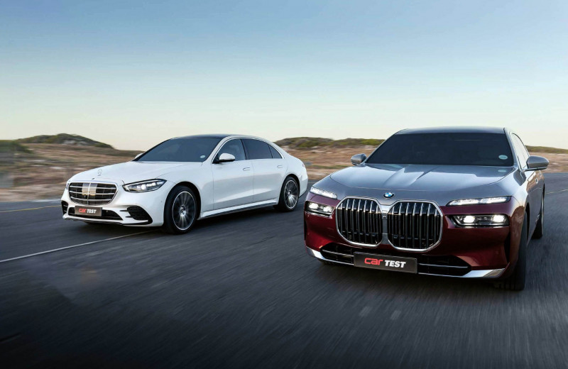 2024 BMW 740i Design Pure Excellence G70 vs. 2023 Mercedes-Benz S500 L 4Matic V223