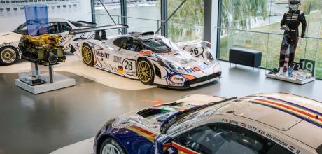 Porsche marks return to top tier at Le Mans with new exhibitions