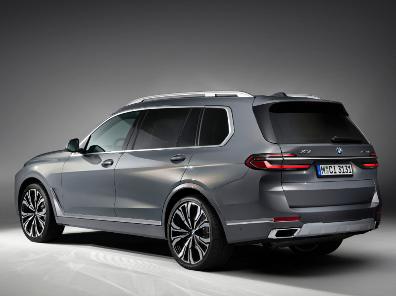Facelift and mild-hybrid diesel for 2023 BMW X7 G07 —