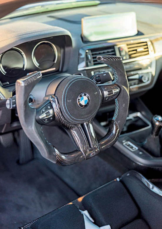 Wide-body 1000whp BMW M2 Competition F87 - interior