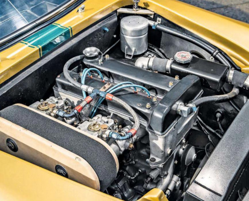 1964 Lotus Elan 26R - engine