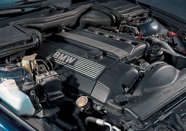 2000 BMW 528i SE Manual E39 - engine