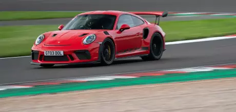 New report reveals Porsche 911 as the UK’s most financed sports car