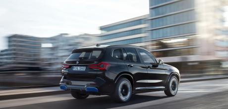 BMW launches new 2022 iX3 G08