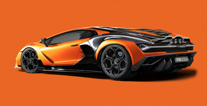 Secret V12 Lamborghini – Countach bloodline goes hybrid — 