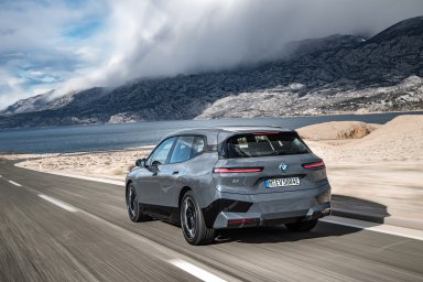 2022 BMW iX xDrive50