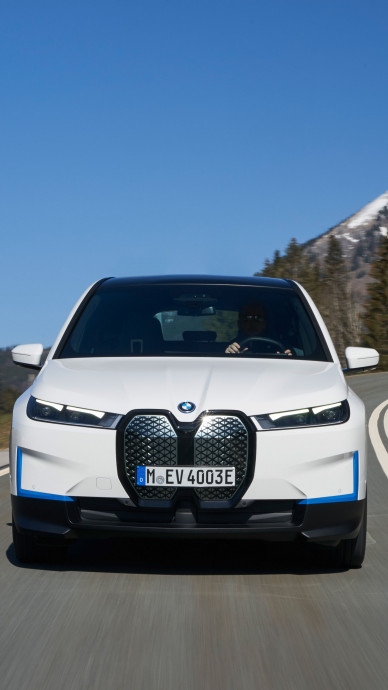 2022 BMW iX xDrive40