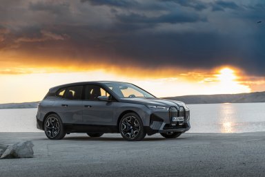 2022 BMW iX xDrive50