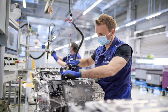 2022 BMW i4 Production of eDrive components