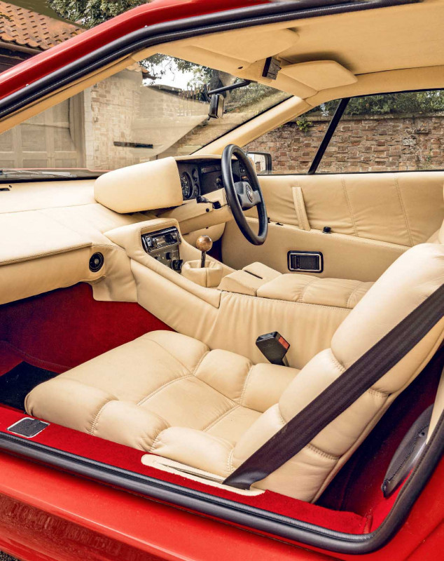 1982 Lotus Turbo Esprit - interior