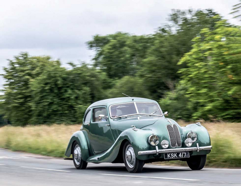 1947 Bristol 400 vs. 2005 Bristol Fighter