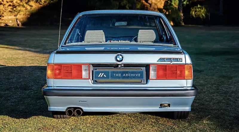 The M30B32 featured in cars such as the E23 733i, and the E9 3.0 CSL