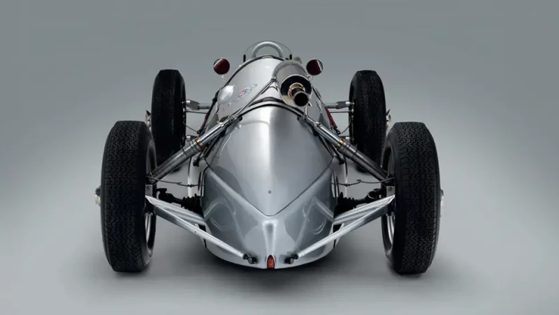 1954 RA4 Vanguard - Ultra-rare Kiwi Formula Libre racer restored