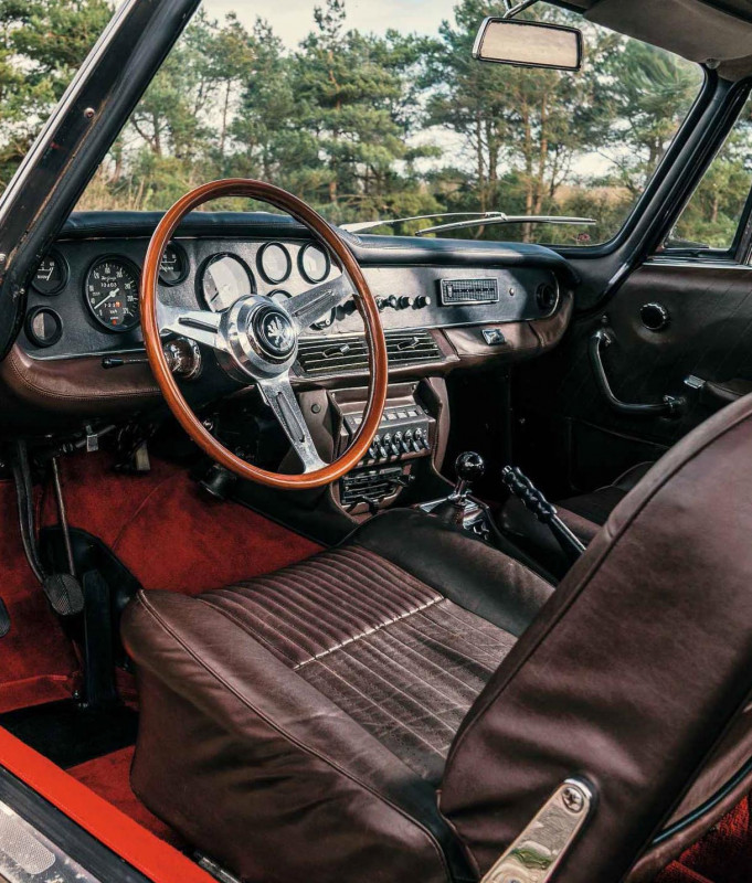 1968 Iso Rivolta GT (340) - interior