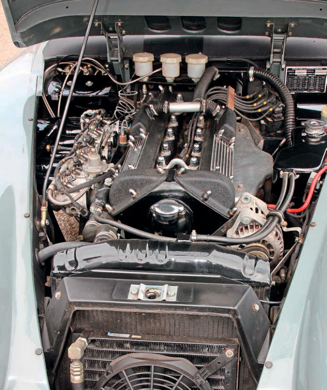 Fuel-injected 4.2-litre 1958 Jaguar XK150