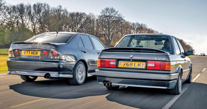  Prueba de carretera 1989 BMW 325i Coupe Sport E30 — Drives.today