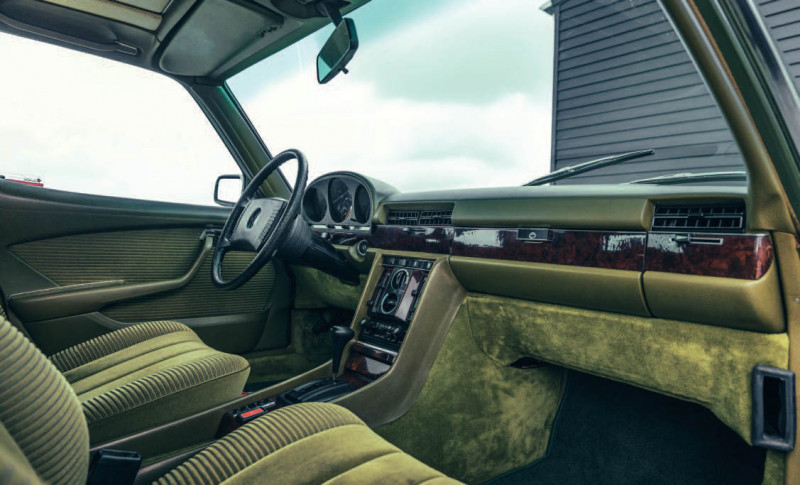 1977 Mercedes-Benz 450SEL 6.9 V116 - interior