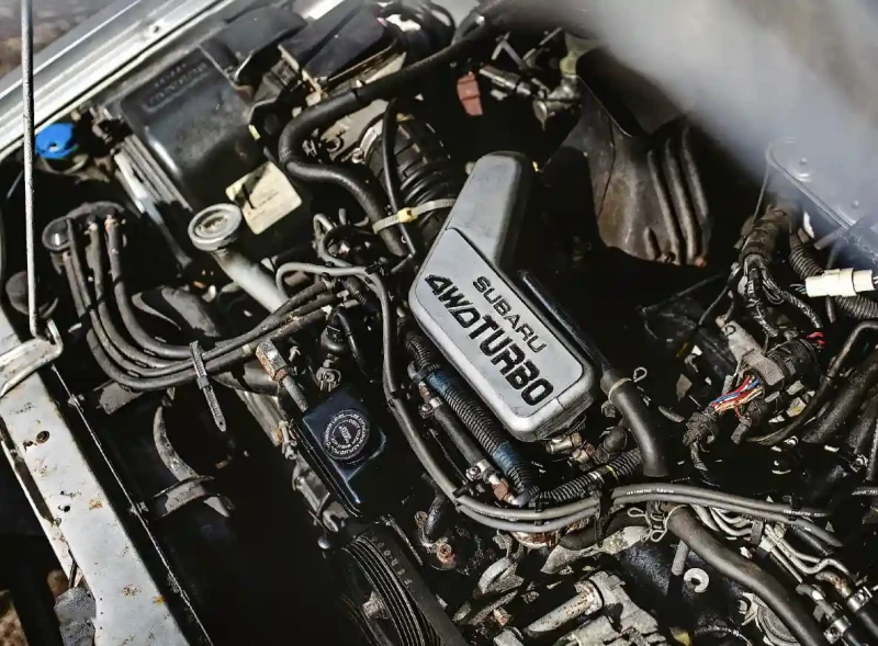 1985 Subaru XT - engine