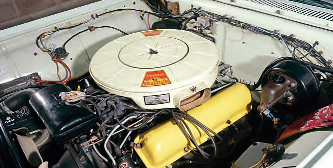 1960 Ford Thunderbird - engine