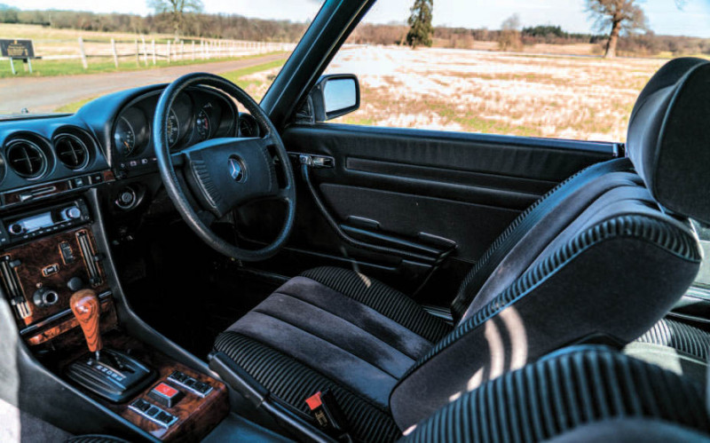 1979 Mercedes-Benz 450SLC C107 - interior