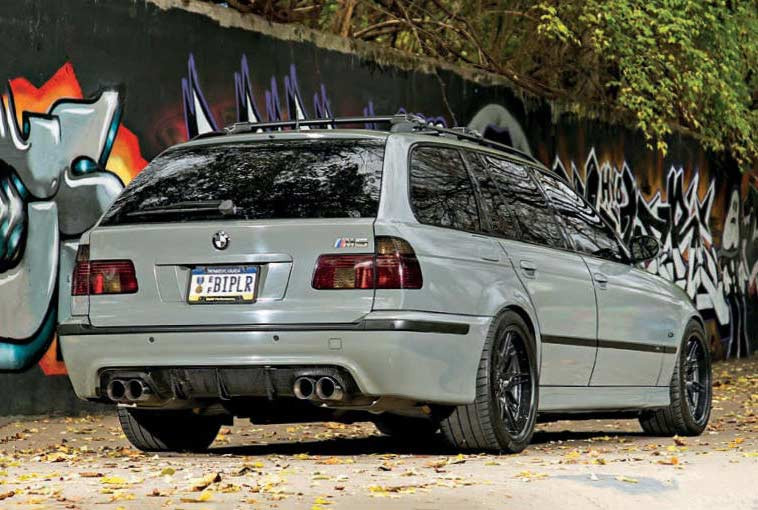 With full M5 styling and interior, this perfect Touring conversion delivers a devastating 626whp supercharged S62 punch that lets you know it’s the ultimate performance estate.